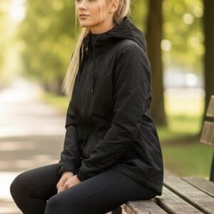 Lululemon Hooded Stretch Jacket Rouch Pockets Thumbholes Running black Womens